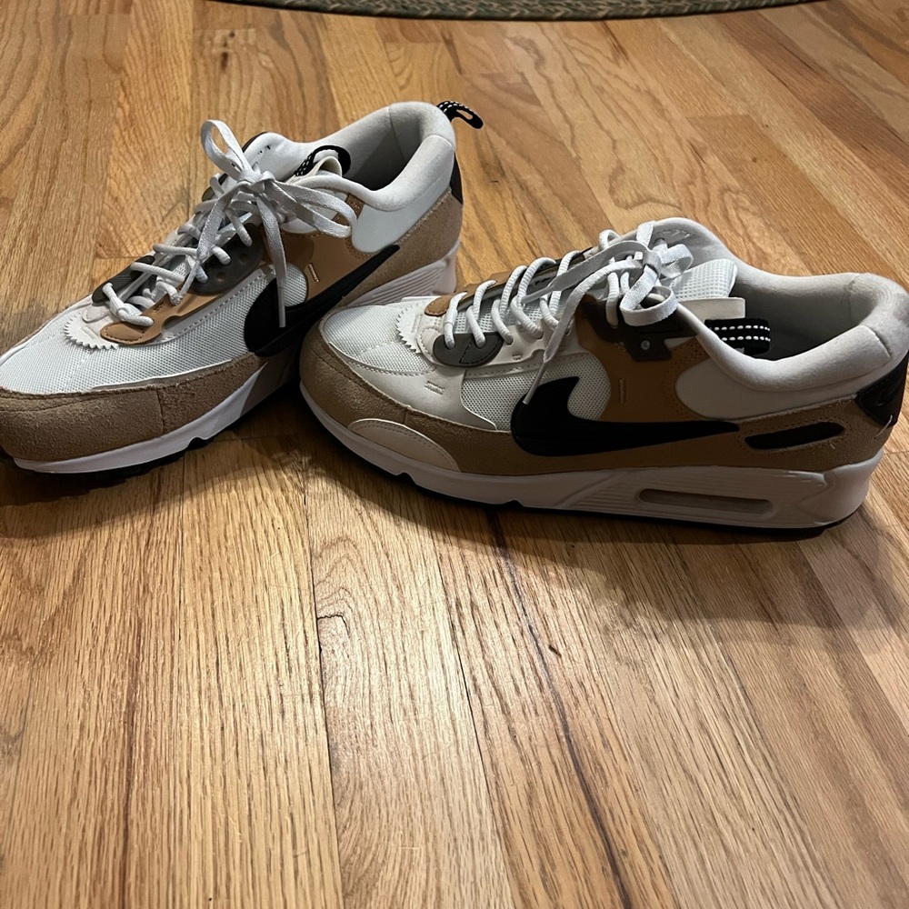 Nike Women's Athletic Shoes - Black, White, Tan